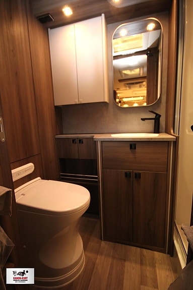 Kabe Imperial Travel Master I 810 LT - kampanj 18 of 20