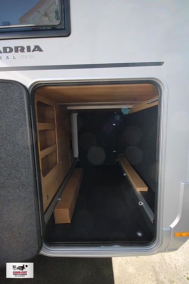 Adria Coral 670 DL 60Y Edition 4 of 19