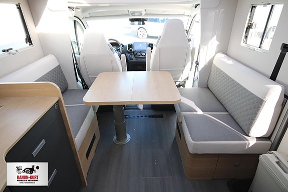 Adria Coral 670 DL 60Y Edition 12 of 19