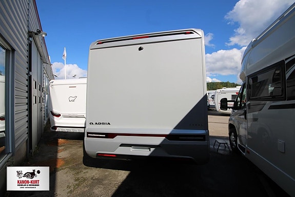 Adria Coral 670 DL 60Y Edition 3 of 19
