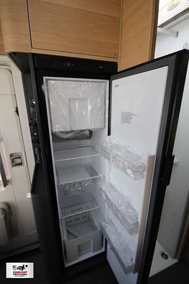 Adria Coral 670 DL 60Y Edition 15 of 19