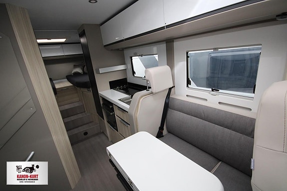 Adria Compact Supreme DL 4 of 15