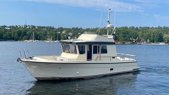 Targa 35+  HiFly 2 x D6 350 3 of 5