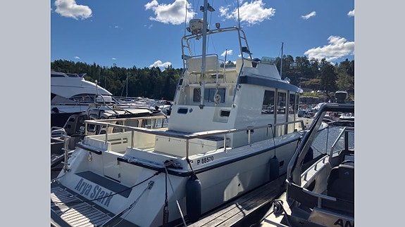 Targa 35+  HiFly 2 x D6 350 4 of 5