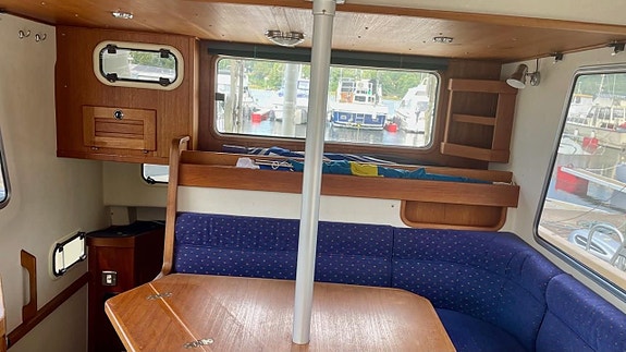 Targa 35+  HiFly 2 x D6 350 12 of 27