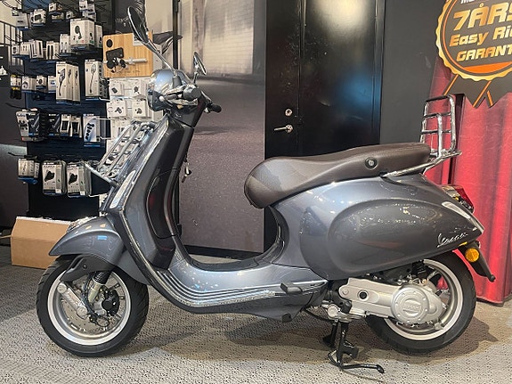 Vespa PRIMAVERA 50 *FABRIKSNY -2023* Lagerfinal !! Sänkt 8000:- 7 of 16
