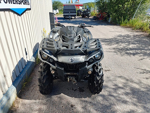 Can-Am Outlander 650 Pro T3B 2 of 3