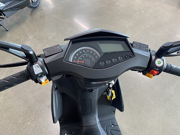 Viarelli Forza Klass 1 - 45km/h 4 of 5