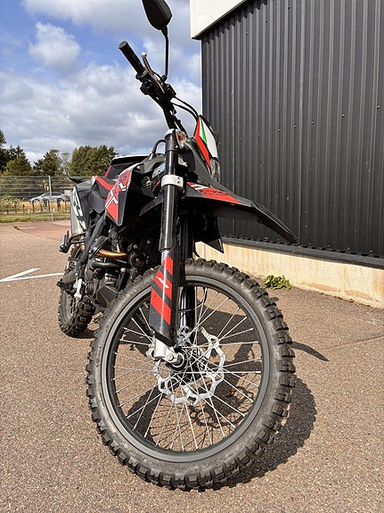 Aprilia RX 125 4 of 4