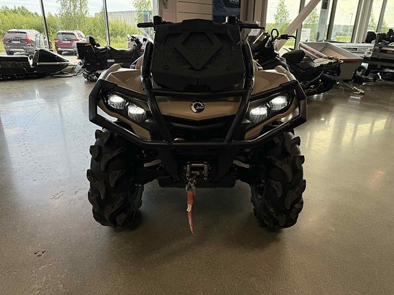 Can-Am Outlander 650 XMR 7 of 7