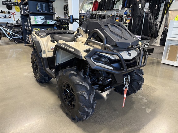 Can-Am Outlander 650 XMR 2 of 7