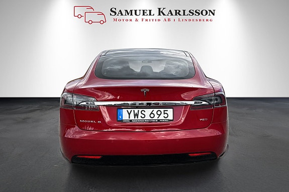 Tesla Model S 4 of 17