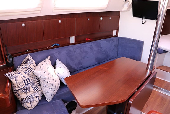 Hanse 320 5 of 5