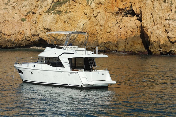 BENETEAU Swift Trawler 5 of 5