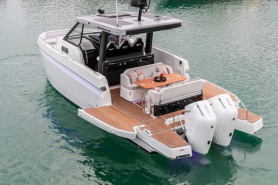 BENETEAU Gran Turismo 7 of 12