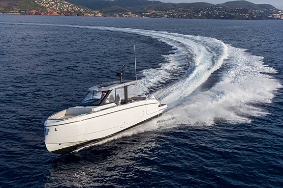 BENETEAU Gran Turismo 5 of 12