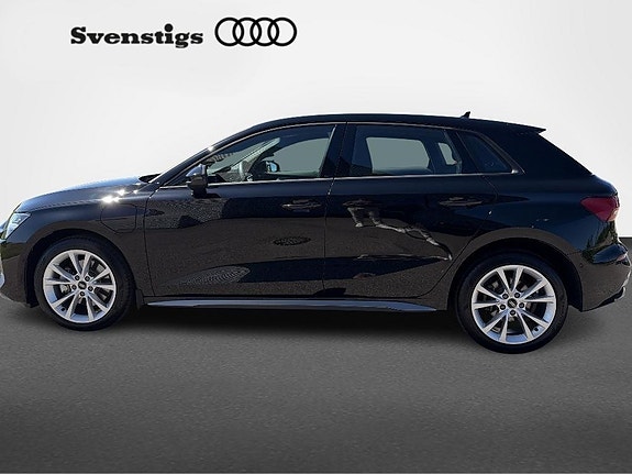 Audi A3 4 of 17