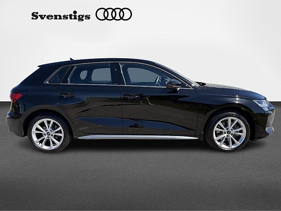 Audi A3 3 of 17