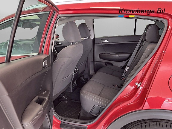 Kia Sportage 9 of 23
