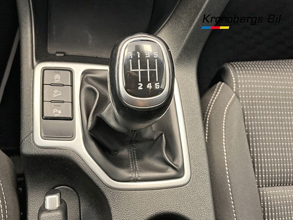 Kia Sportage 12 of 23