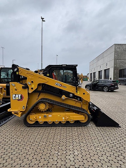 CAT 275XE 3 of 6