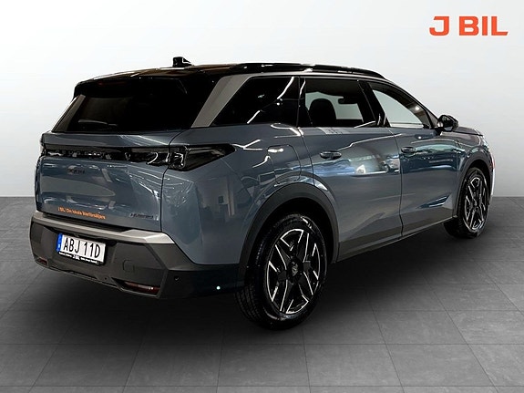 Peugeot 5008 3 of 5