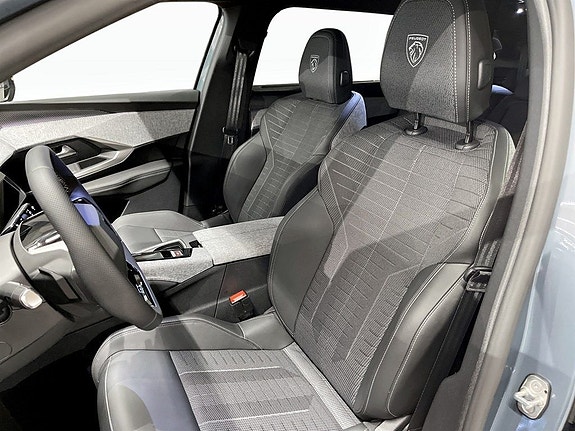Peugeot 5008 5 of 5