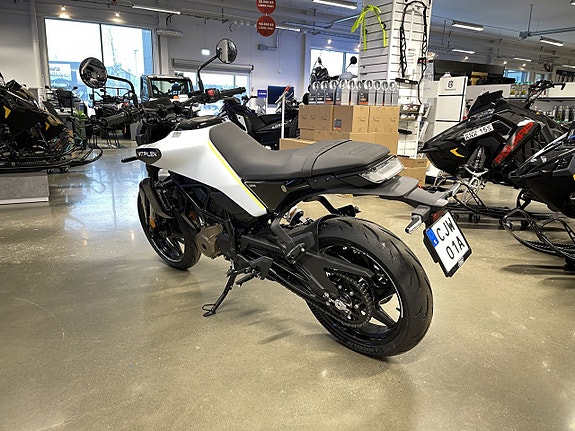 Husqvarna VITPILEN 125 KAMPANJ - FRI FRAKT 3 of 4