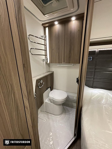 Kabe Smaragd 520 XL KS 16 of 18