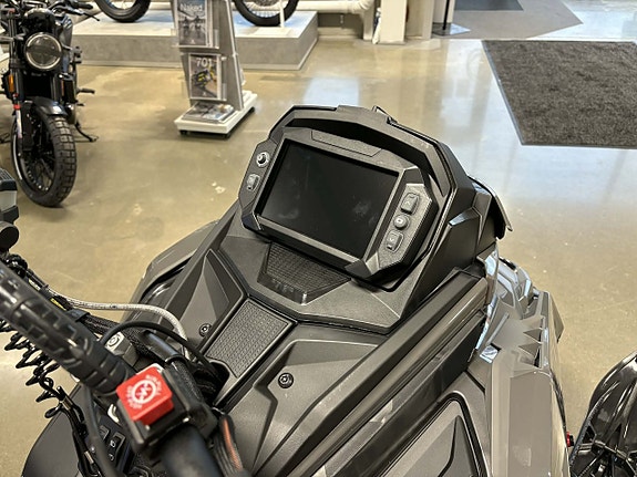 Polaris RMK 9R KHAOS SLASH 146" SUPER KAMPANJ 4 of 4
