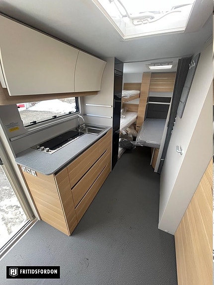 Adria Adora 593 UK* Demopris + 3,95% Ränta* 7 of 12