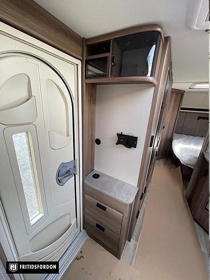 Kabe Royal 600 XL KS 10 of 16