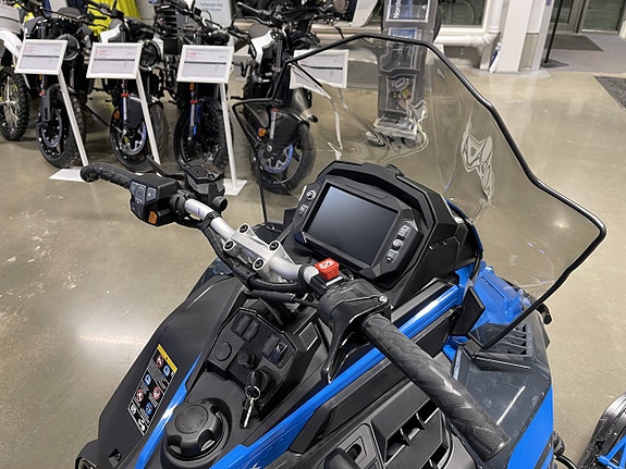 Polaris 850 TITAN NORDC PRO 155 4 of 5
