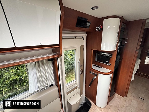 Rapido S11 8 of 18