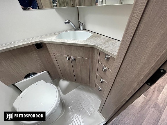 Kabe Ametist 560 GLE KS 11 of 16