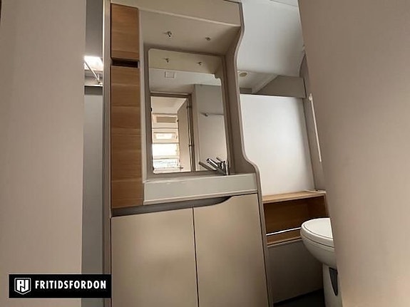 Adria Adora 613 HT *Demopris + AC + 3,95% Ränta* 10 of 10