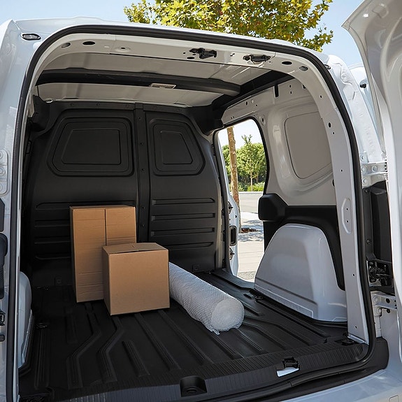 Nissan Townstar 10 of 12