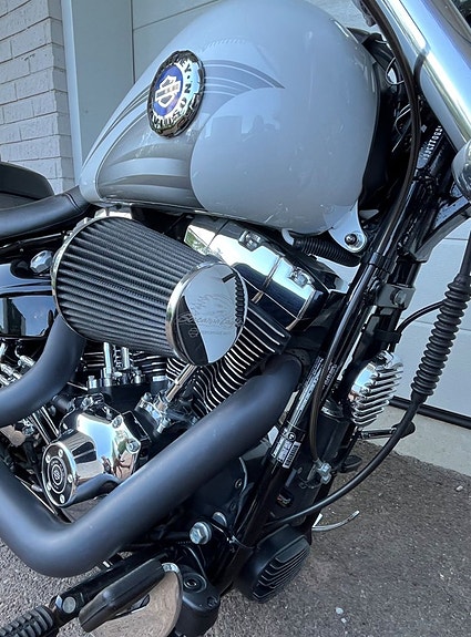 Harley-Davidson Breakout Breakout Twin Cam 103 FXSB Hemlev 4 of 11