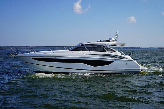 Princess V40 -2022, 2 x VP D6-380/DPI + Joystick