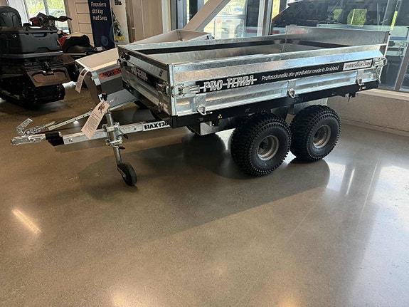 Pro-Terra TT1300H elhydrauliskt trevägstipp flakvagn KAMPANJ