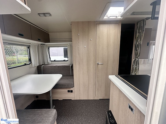 Adria AVIVA 492 LU | FÖRTÄLT | LÅG TOTALVIKT 4 of 5