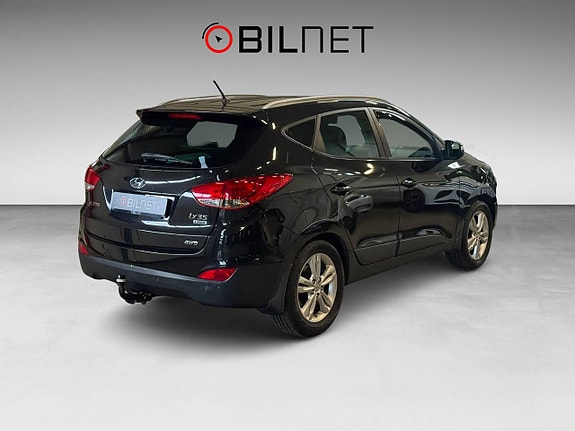Hyundai ix35 2 of 16