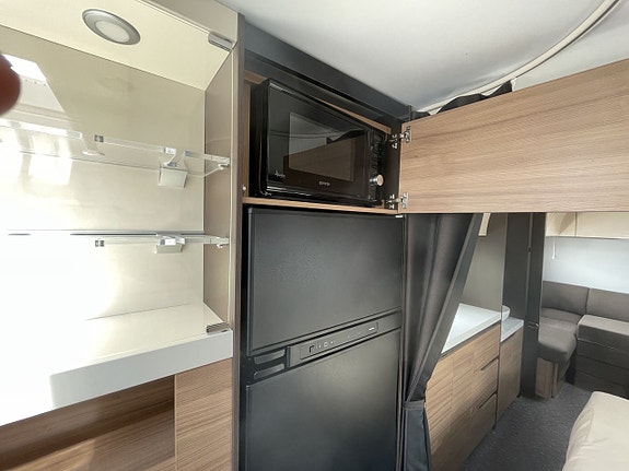 Adria ALPINA 763UK 10 of 18