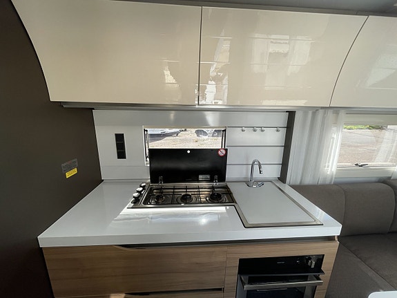 Adria ALPINA 763UK 7 of 18