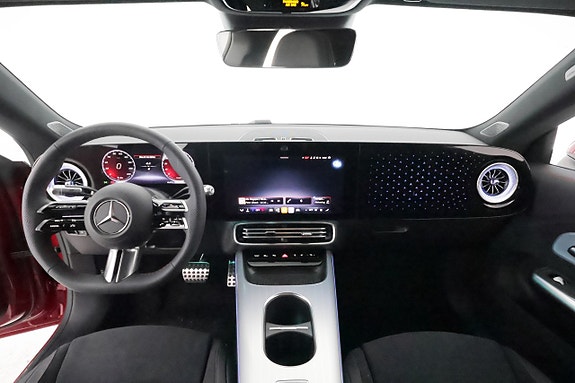 Mercedes-Benz CLA250+ 11 of 23