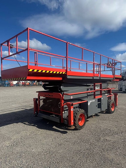 Saxlift SkyJack 9250RT Terräng - Begagnad 4 of 11