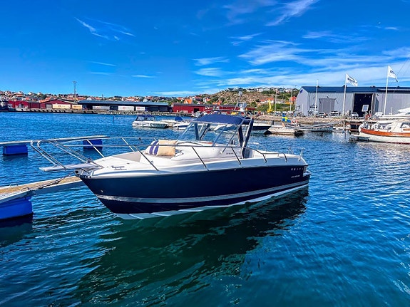 Nimbus 250 R 2008 - Volvo Penta D4 300hk