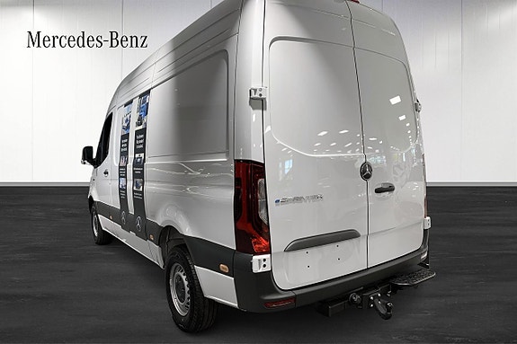 Mercedes-Benz eSprinter 314 3 of 11
