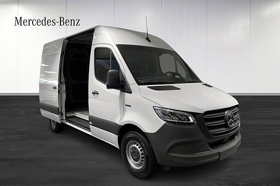 Mercedes-Benz eSprinter 314 2 of 11