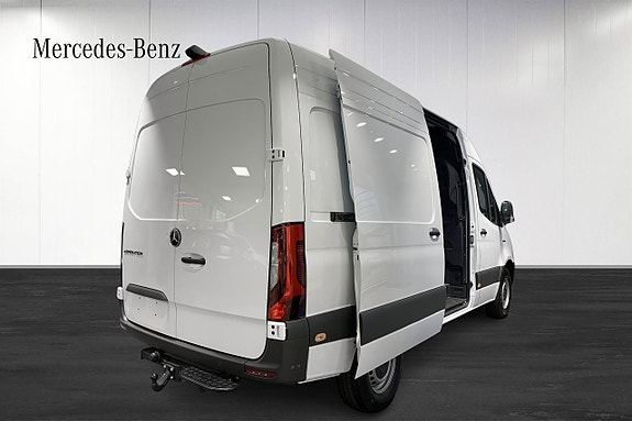 Mercedes-Benz eSprinter 314 4 of 11